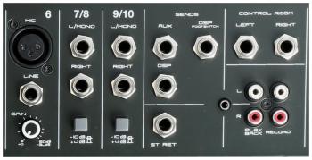 Studiomaster CLUB XS 10+ - 6 kan. mikrof. kompresory bluetooth