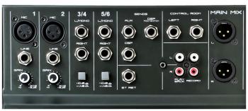 Studiomaster CLUB XS 6+ - 2 kan. mikrof., kompresory, bluetooth