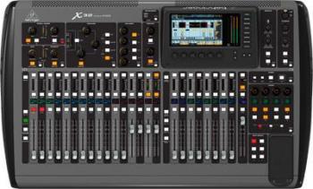 X32 TOURING SET: X32 + flightcase